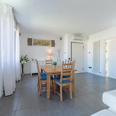 Apartment I Tulipani B5 By Wonderful Italy